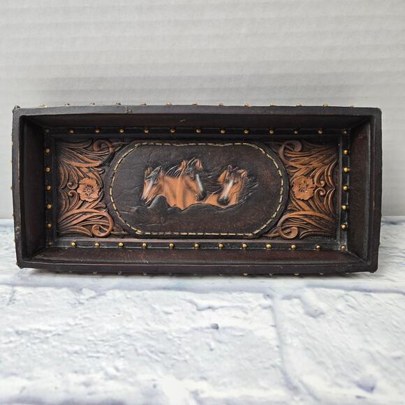 Faux Tooled Leather Western Horse Studded Trinket Tray Silver Conchas - Picture 2 of 14